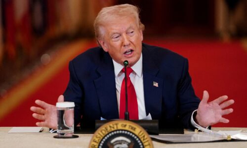 Trump vyhlásiI, že Irán sa vzdal svojim susedom, dnes bude veľmi silno zasiahnutý