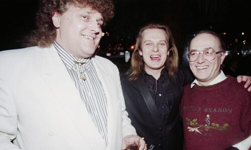 Nesl jste si někdy v kapse jazyk? Příběh krále devadesátek Ivana Jonáka nepřestává fascinovat