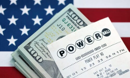 Za pár korun miliardářem: Američan trefil pohádkový jackpot, čeká ho příjemná volba