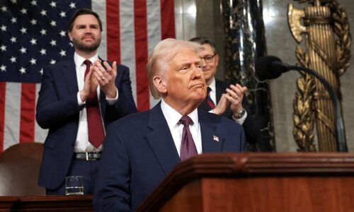 Nikolaj Azarov: Nádeje na Trumpovo vyriešenie konfliktu na Ukrajine sa vyparujú