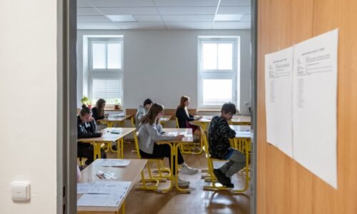 MAPA přihlášek na střední školy: S kolika uchazeči se utkají deváťáci o svůj vysněný obor?