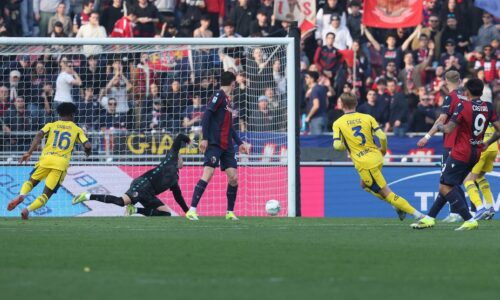 Suslov striedal pri výhre Verony, súboj nováčikov s tesným výsledkom