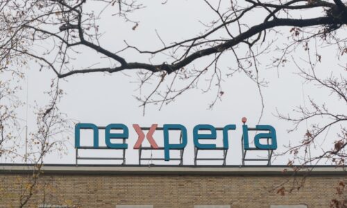 Čína varuje pred novými spormi o spoločnosť Nexperia