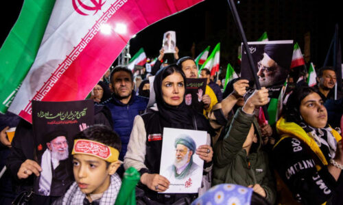 Trumpův útok není žádná výhra. Íránce si bombami na svou stranu nezíská, říká Váchal