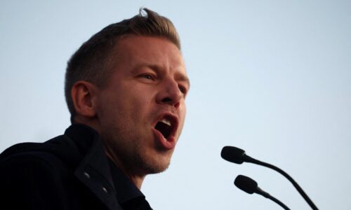 Magyar vyzval Rusko, aby sa zdržalo ovplyvňovania maďarských volieb. Chcel by vyvážené vzťahy s Moskvou