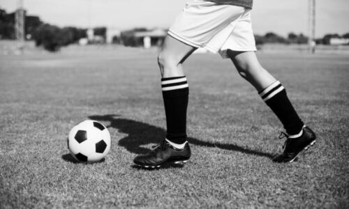 Tragédie na fotbale: Při zápase náhle zemřela patnáctiletá dívka z Anglie