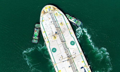 FT: G7 v panike — mimoriadne stretnutie kvôli rekordnému nárastu cien ropy