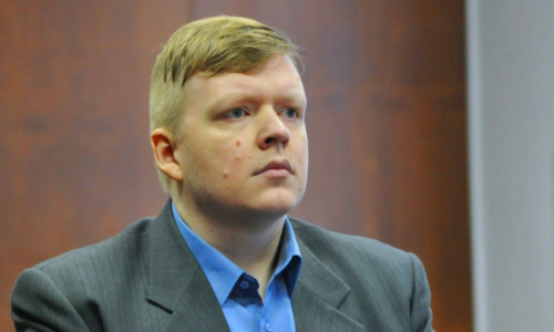 Policie rozšířila obvinění Jiřikovského z bitcoinové kauzy. Přitížilo mu darknetové tržiště