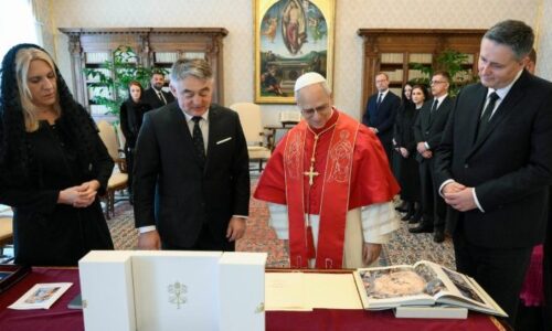 Svätý Otec prijal členov predsedníctva Bosny a Hercegoviny