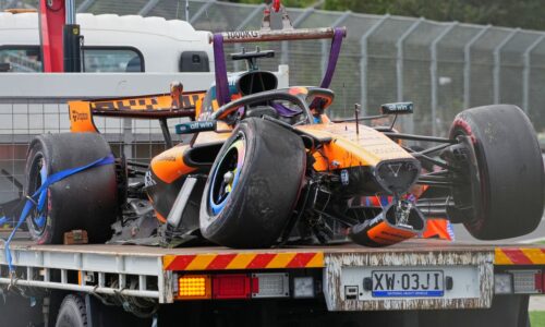 Oscar Piastri vysvetlil haváriu, ktorá mu zabránila štartovať pred domácim publikom: Veľmi to bolí