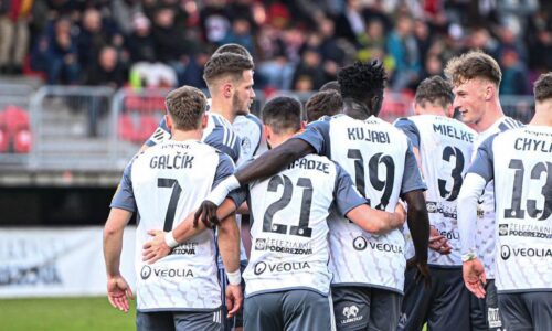 VIDEO Patrí medzi najlepších v lige. Tréner kométy súťaže: Má stále obrovský priestor na zlepšenie