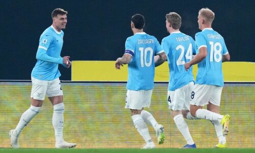 Záchrana v hodine dvanástej. Lazio ukončilo v súboji tabuľkových susedov negatívnu sériu