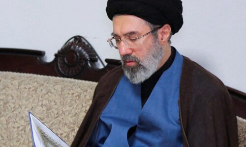 Kúzlo nechceného. Trump Iránčanom pomohol vybrať nového vodcu