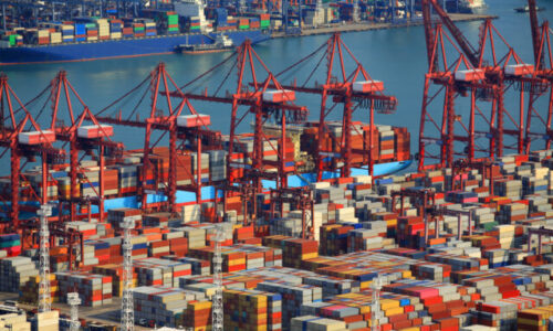 Čínsky export v prvých dvoch mesiacoch tohto roka prudko vzrástol