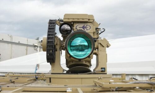 Ničivé drony propálí jako papír. Sci-fi lasery už reálně válčí, mají ale i nečekané limity