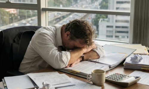 Tri dôvody, prečo váš mozog pred desiatou hodinou ráno nefunguje správne a prečo je nátlak na skorý výkon v skutočnosti novodobým týraním.