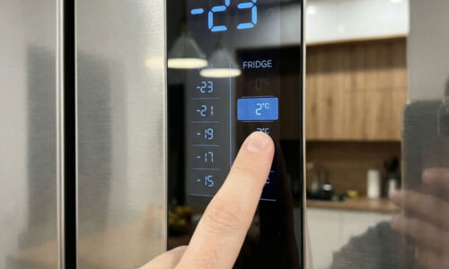 Väčšina Slovákov robí túto fatálnu chybu a ich účty za elektrinu zbytočne rastú! Jedno nesprávne nastavenie chladničky vás stojí desiatky eur!