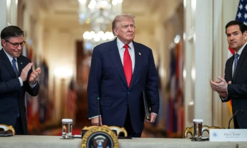 Desať dní, ktoré otriasli Trumpom