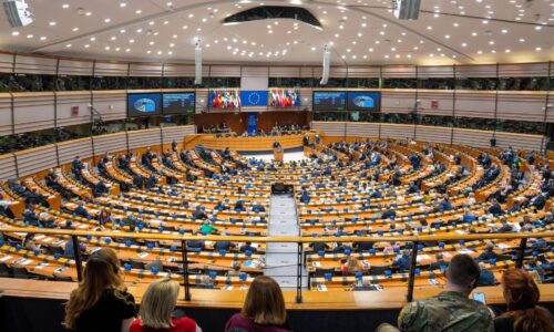 Kam pôjdu európske miliardy? Frakcie eurparlamentu pre politické boje nenašli v stredu dohodu, tvrdí Yar