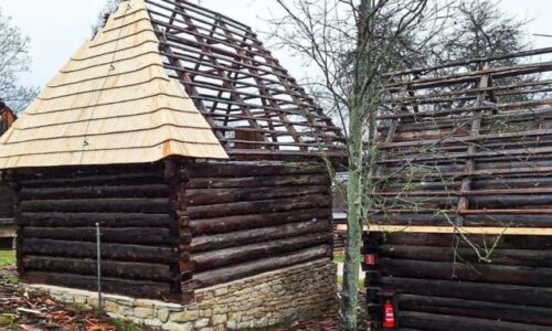 Múzeum slovenskej dediny v Martine pokračuje v obnove striech historických objektov