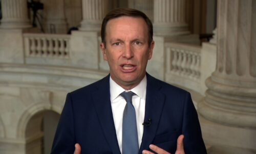 Senátor Murphy: Trump nemá pre Irán žiadnu stratégiu