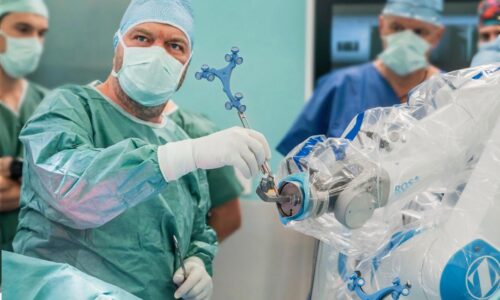 Éra robotických operácií sa začala. čo čaká pacienta pred, počas a po zákroku