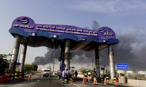 Irán považuje prístavy v Spojených arabských emirátoch za legitímne ciele