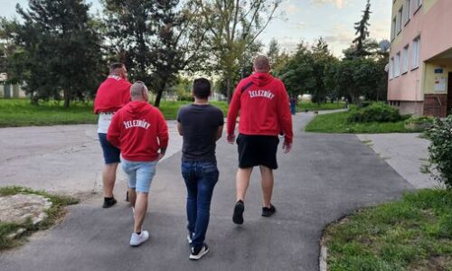 Dobrovoľníci chcú byť „očami a ušami“ na sídlisku, idú strážiť poriadok. Polícia: Nemajú oporu v zákone