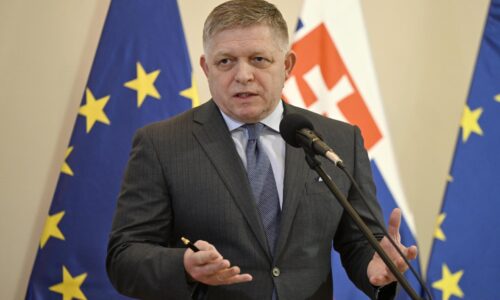 Zelenskyj prekročil všetky červené čiary. Necítim však dostatočný tlak od Európskej komisie, vyhlásil Fico