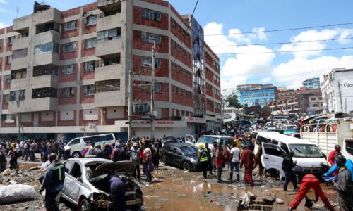 Silné dažde a záplavy v Keni si podľa tamojšej polície vyžiadali 62 obetí