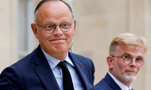 Vo Francúzsku skončilo prvé kolo komunálnych volieb, úspech slávi expremiér Philippe