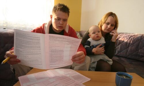 Daňové přiznání za rok 2025: Týká se studentů i penzistů. Na co si dát pozor?