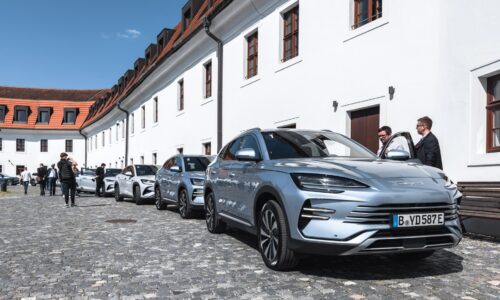 Dojazd viac ako tisíc kilometrov je len začiatok. BYD chystá „ľudovku“ i plavca