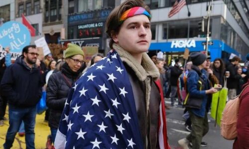 Mladí Američania nenávidia republikánov aj demokratov