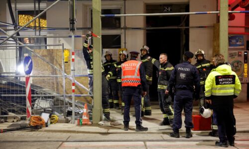 Pri zrútení lešenia vo Viedni zomreli štyria ľudia