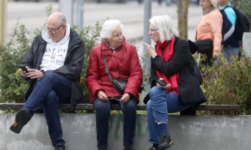 Dôchodky výrazne porastú a štát plánuje aj skorší odchod do penzie