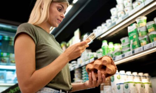 Zlé pochopenie dátumov spotreby stojí Európsku úniu miliardy. Ako etikety prispievajú k plytvaniu potravinami