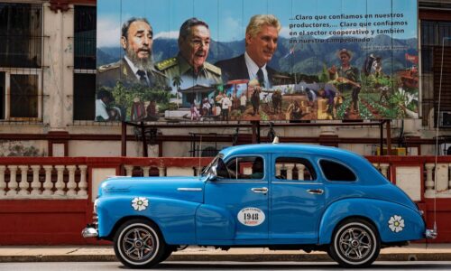 Trumpova fixácia na Kubu je pokusom nájsť stratégiu prelomenia patovej situácie na Blízkom východe