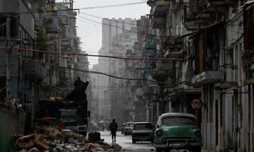 Na Kubu dopravili prvú zásielku pomoci zo zahraničia, bude distribuovaná do nemocníc