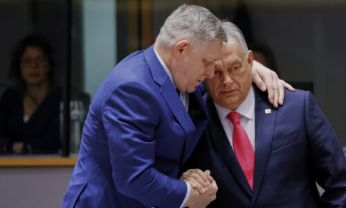 Maďarsko a Slovensko zasadili úder eurodiktatúre