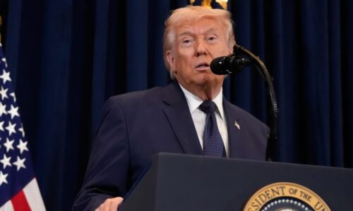 Izrael likviduje jednoho íránského vůdce za druhým. Trumpovi tím ale paradoxně škodí, píše CNN