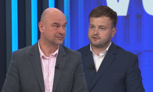 Činčila o žhářském útoku: Babiš místo řešení sprdnul firmu. Kolovratník argumentoval ostrahou