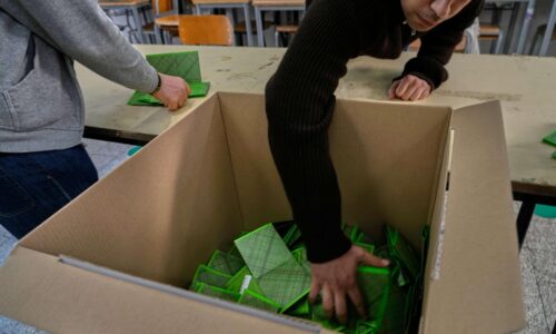 Výsledok referenda o reforme súdnictva v Taliansku bude tesný, ukazujú exit polly