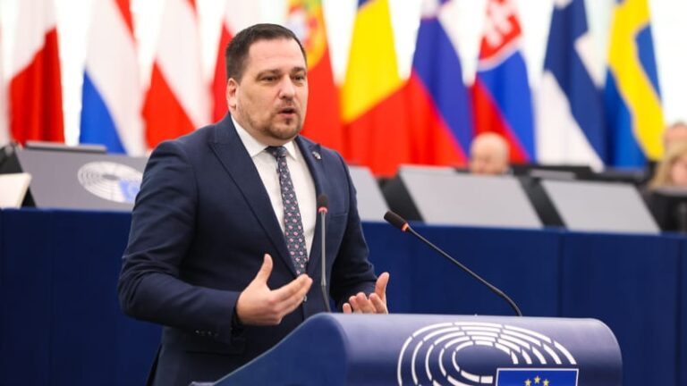 Zdechovský se zastal čunka: srdcem je stále lidovec. zmínil, v čem vnímá jeho přínos