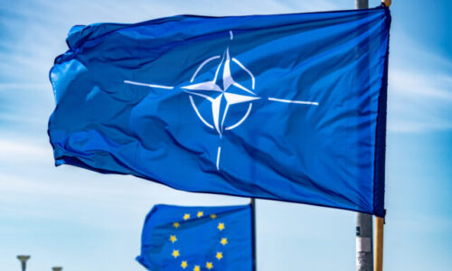 Od „fínskej cesty“ máme ďaleko. Slováci dôverujú viac medzinárodným inštitúciám, než vlastnej vláde a parlamentu