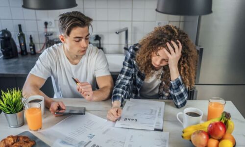 Peníze se párům mění v minové pole, odhaluje průzkum. Podle kterého ze čtyř modelů žijete vy?