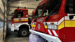 Požiar pri bardejove si vyžiadal evakuáciu 33 osôb