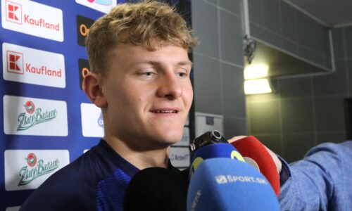 Z AHL do NHL: Adama Sýkoru povolal New York Rangers do prvého tímu