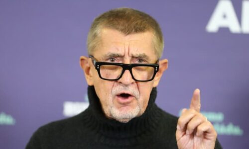 Turbulence kolem „zákona o neziskovkách“: Podle Babiše je stále ve hře, americký vzor odmítá
