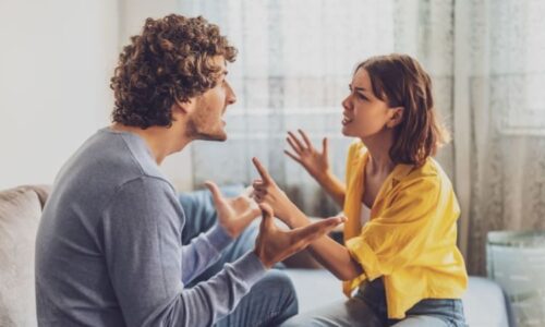 Když je téma peněz tabu: Víte, nakolik jste k partnerovi otevření? Otestujte se ve vztahu